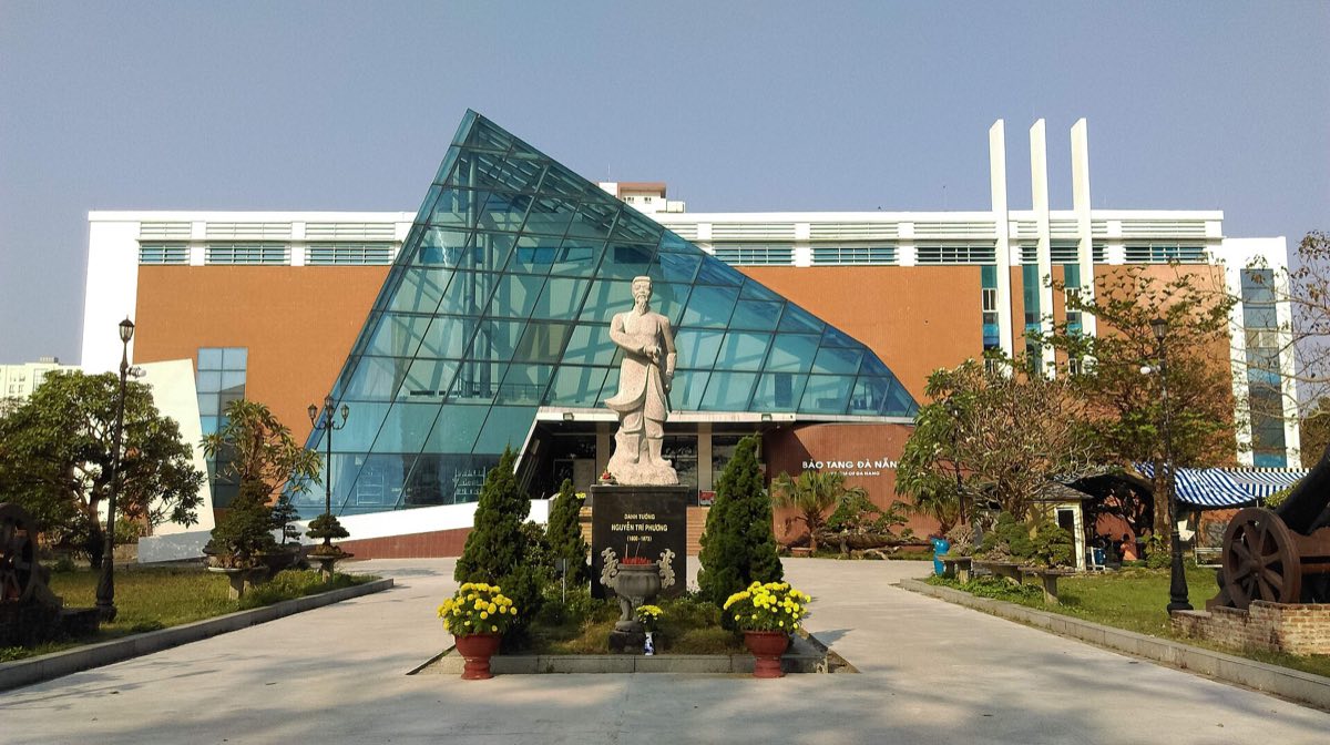 The restored French colonial city hall on Bach Dang that houses the Da Nang Museum