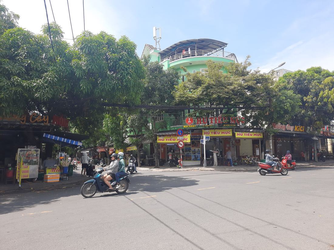 A road junction in Da Nang